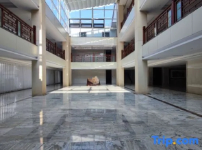 Zhuyuan Hotel (Chenzhou Suxianling)