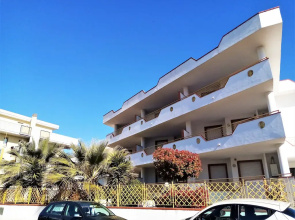 Modern Apartment at Villa Rosa di Martinsicuro near Sea
