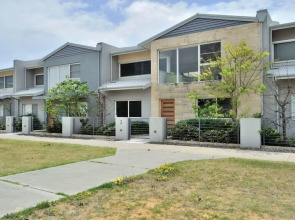 Amawind Rockingham Apartments