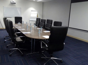 Premier Inn Dubai Ibn Battuta Mall