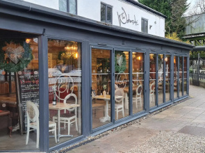 The Waterside Bar Rooms & Restaurant