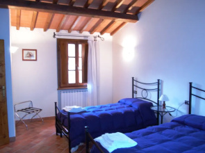 Three-room Apartment on the Outskirts of Chianti