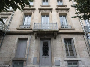 7 Hotel Particulier