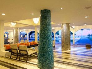 Trinco Blu by Cinnamon