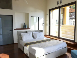 Luxury Como Lake Apartment
