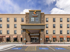 Comfort Suites Cheyenne