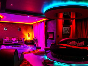 L'Insolite Spa Privatif ''Suite Luxueuse-Jacuzzi"