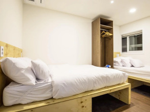 Step Inn Myeongdong 2 - Hostel