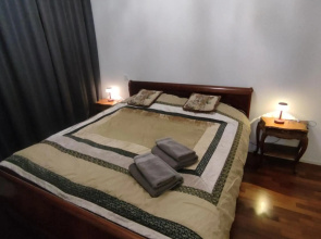 A luxurious aprtm with a sauna and terrace Netflix