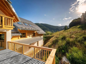 Schwarzenbach - Apartments & Rooftop Pool