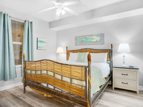 Grandview East 302 - Sandscape