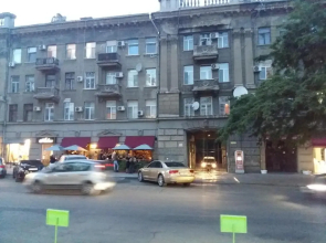 Apartment on Hretska 26/28