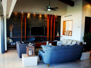 Casa del Mar