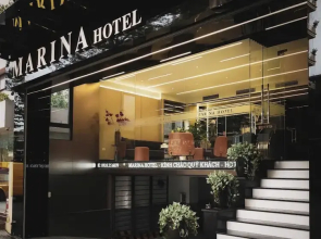 Marina Hotel