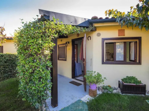 Bungalow in Riotorto Near sea Beach