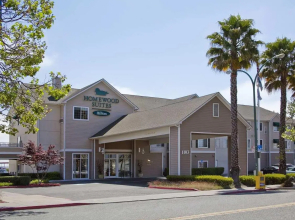 Homewood Suites by Hilton Oakland-Waterfront