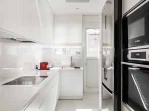 Spectacular 3BR Apartment in Pangrati