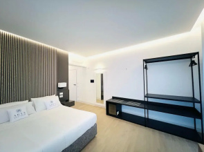 Arya Guest House