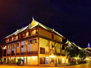 Huluhulu Inn