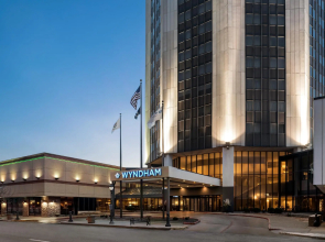 Wyndham Springfield City Centre