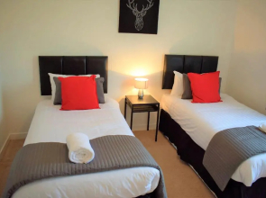Kelpies Serviced Apartments MacGregor- 2 Bedrooms