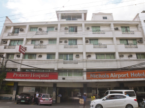 Nichols Airport Hotel