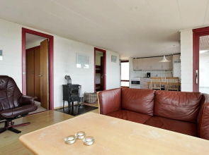 Quaint Holiday Home in Faabord near Sea