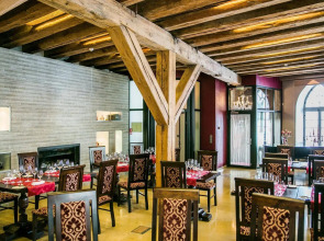 The Three Sisters Hotel