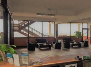 Tahiti Airport Motel