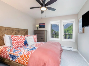 Etta Place 102 by Exceptional Stays