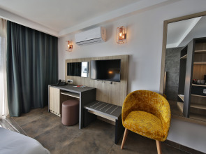 Ivy Hotel - Adults Only