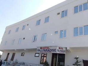 Hotel Raj Paradise by OYO Rooms