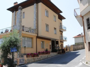 Hotel La Riana
