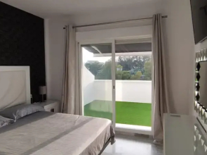 Marbella Oasis Villa With 6 Bedrooms