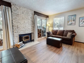 Hidden Valley 027 - Studio Condo