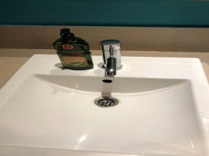 Sawasdee Hotel @ Sukhumvit Soi 8