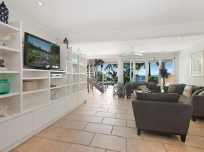 15 Wharf Street