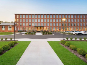 Fairfield Inn & Suites by Marriott Madison