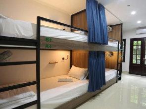 Hay Hostel
