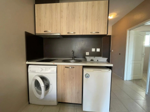 Cozy 1BD Apartment with a Lovely Sea View