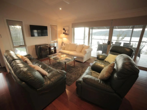 Esperance Landing