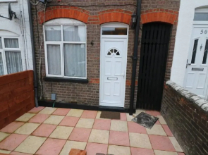 Huku Kwetu - Salisbury House