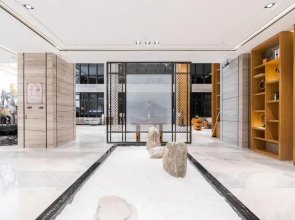 Rezen Longuu Hotel