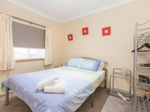 Charvel 2 35 Gippsland Street