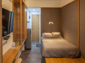 Comfy Studio Apartment By REQhome