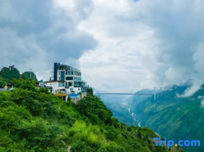 Yaojia · Fanshe Cliff Boutique Hotel