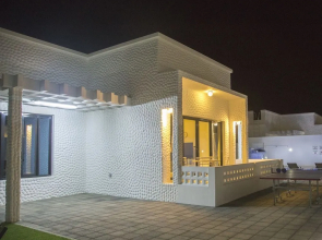 The Pool Villa - Tanuf