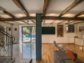 Stunning Villa in Kringa With Swimming Pool