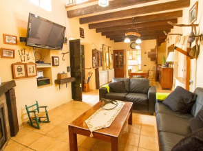 House With 4 Bedrooms in Sencelles, With Wonderful Mountain View, Private Pool, Enclosed Garden - 30 km From the Beach