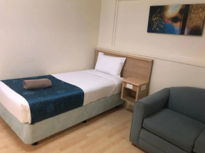 Countryman Motor Inn